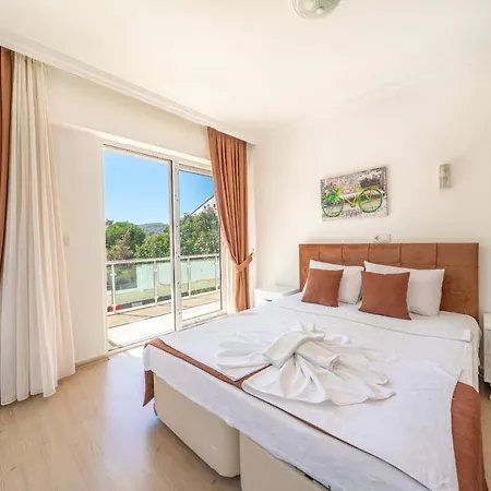 Pine 8, In Hisaroenue, Turkey Φετιγιέ