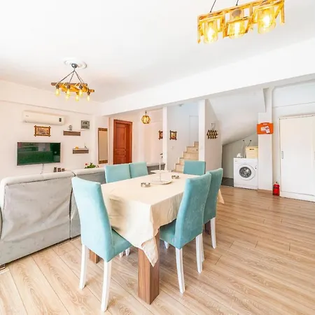Pine 8, In Hisaroenue, Turkey Villa Fethiye
